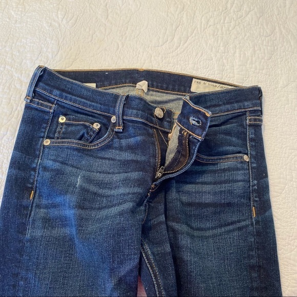 Rag & Bone Skinny Distressed Jeans in Ayoyama Wash - 26 - Picture 10 of 16